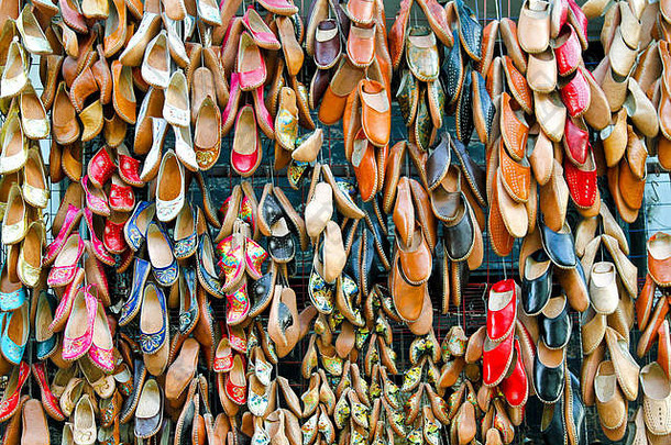埃及皮革鞋子出售街市场