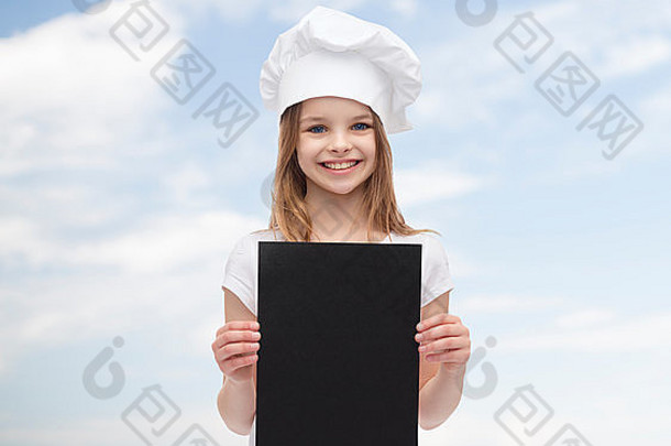 小厨师或面包师，拿着空白的黑纸