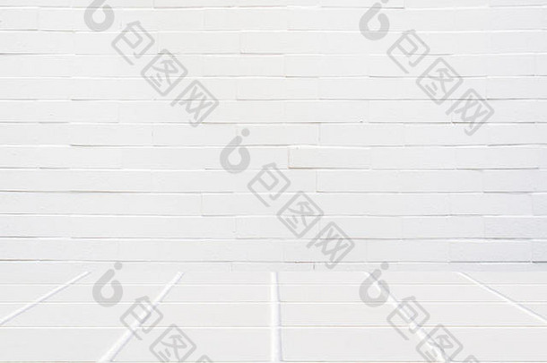 白色陶瓷马赛克地板和白色砖墙构成的建筑背景