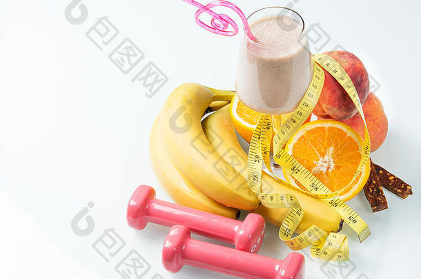 奶昔多汁的水果活跃的锻炼
