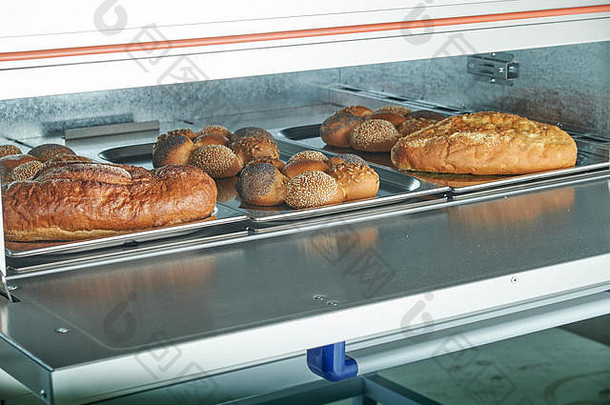工业电烤箱餐饮集食物新鲜烤面包店产品