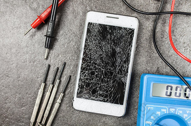 智能手机破碎的屏幕