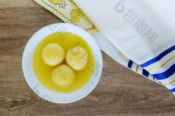 美味的玛索球汤自制的健康的以色列人