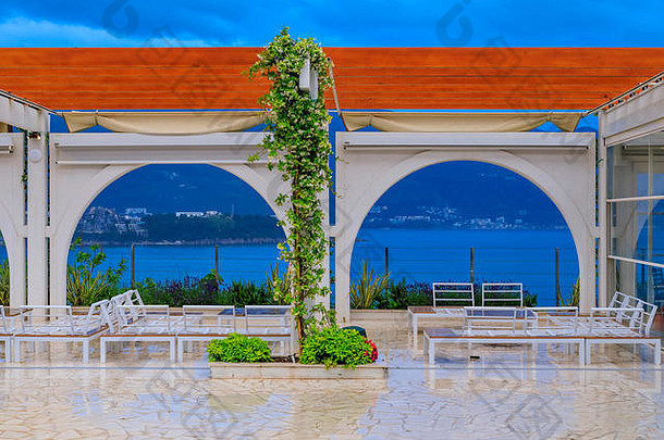 户外新鲜座位餐厅布德瓦视图小镇亚得里亚海海黑山共和国日落