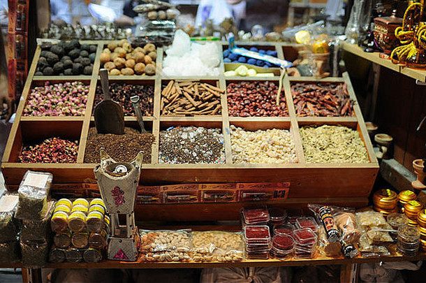 阿拉伯语香料出售集市迪拜