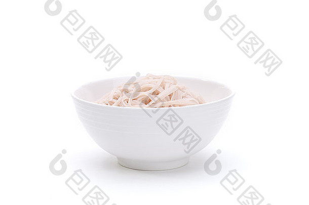 棕色（的）大米面条碗孤立的白色背景