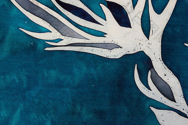 角鹿神秘的树绿松石热蜡染背景纹理手工制作的丝绸摘要超现实主义艺术