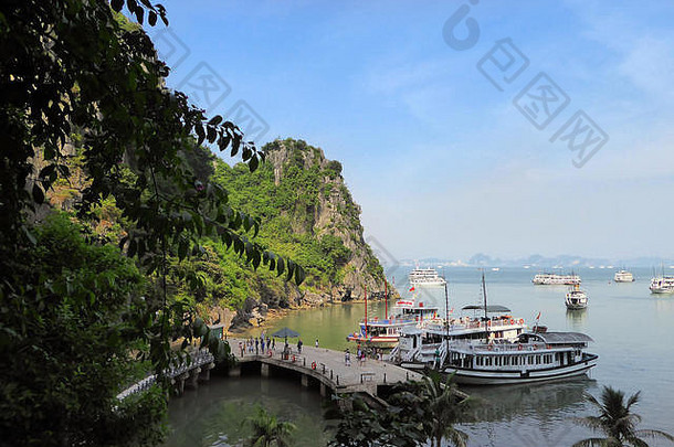 旅游船着陆阶段道岛长湾广安保省越南南