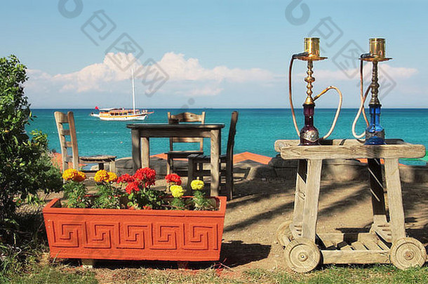 传统的土耳其烟袋管纳吉莱表格户外餐厅视图地中海海带火鸡