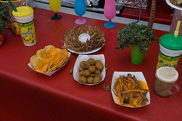垃圾食物显示当地的街节日北卡罗莱纳美国