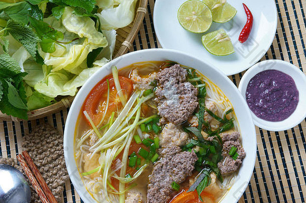 越南食物好rieu