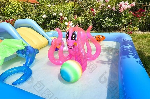 充气玩具白色独角兽球鱼章鱼游泳池