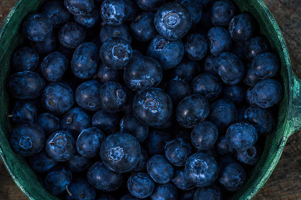 蓝莓浆果特写镜头浆果碗前视图