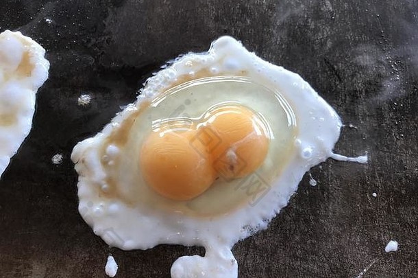 双蛋黄蛋