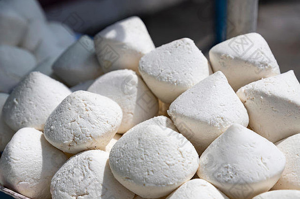 白色肿块国家食物库尔特柯尔克孜族市场