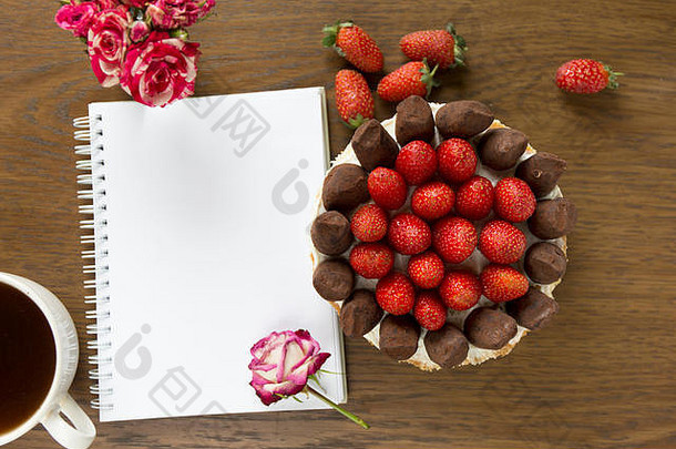 模型空白记事本杯咖啡蛋糕小玫瑰花束草莓巧克力弗拉什面包店