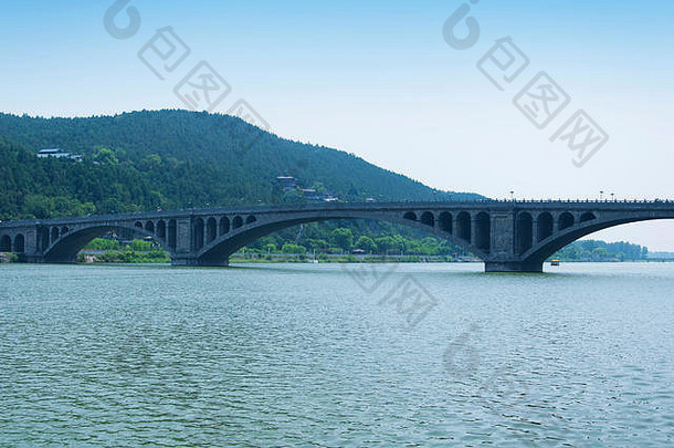 龙门洞穴风景优美的区域洛阳中国河位于河南省