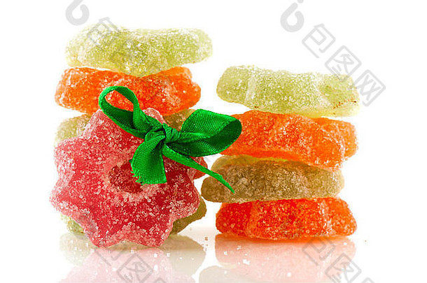 Colorfu糖果圣诞节wreathswith绿色丝带