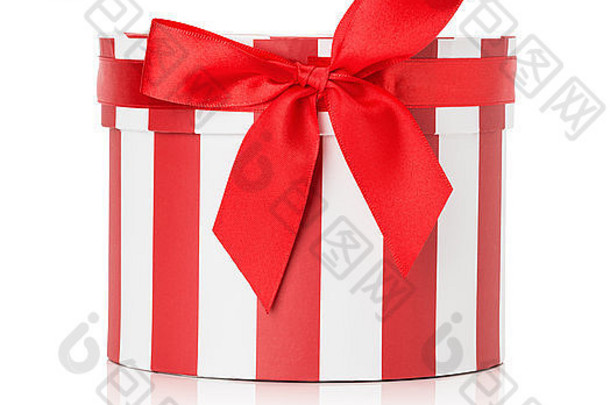 红色的轮礼物盒子孤立的白色背景