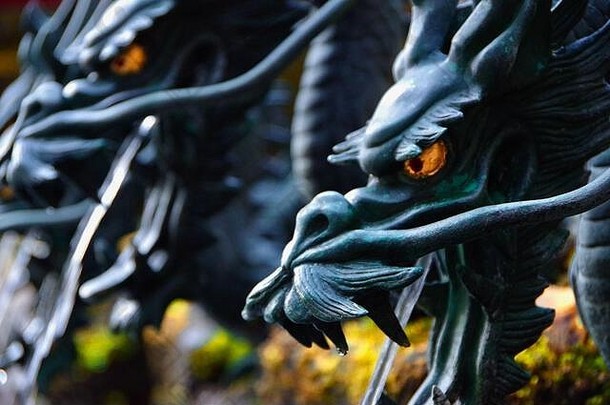 龙头净化喷泉洗手接近nine-headed-dragon神社[九头龙神社]
