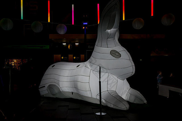 晚上皇冠兔子洞皇冠街购物中心伍伦贡