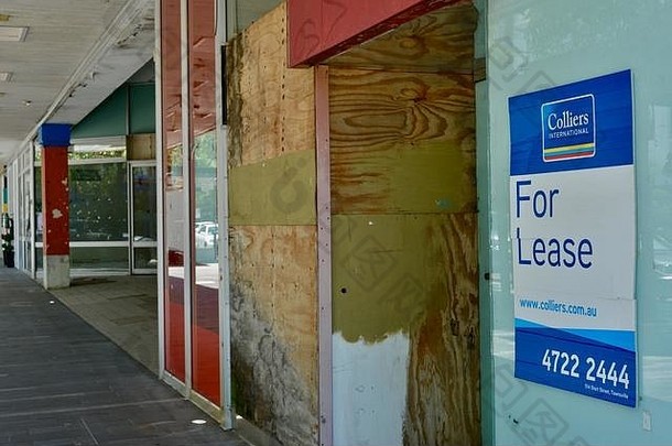 商业建筑租赁弗林德斯街汤斯维尔城市控制经济危机仍在继续昆士兰澳大利亚