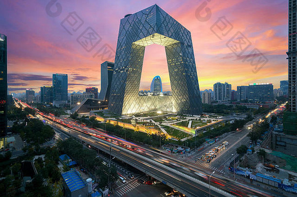 中国北京城市中国中央电视中央电视台建筑晚上壮观的北京中国
