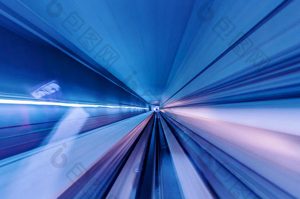 高速度运动隧道