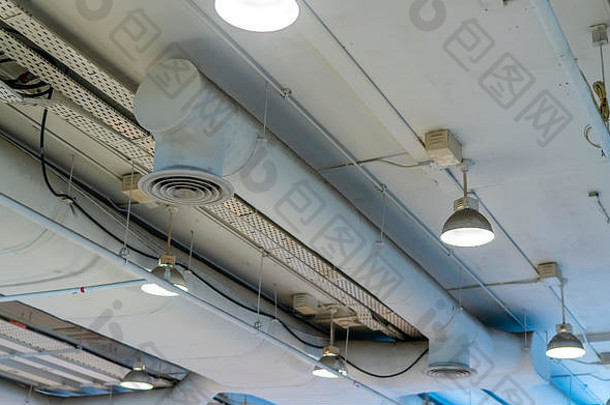 空气管布线管道购物中心空气护发素管布线管管道管系统建筑室内概念天花板灯光