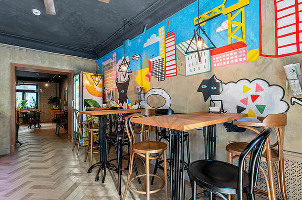 俄罗斯下诺夫哥罗德诺夫哥罗德6月咖啡馆博克托夫空咖啡馆酒吧室内白天伟大的以色列洁食食物