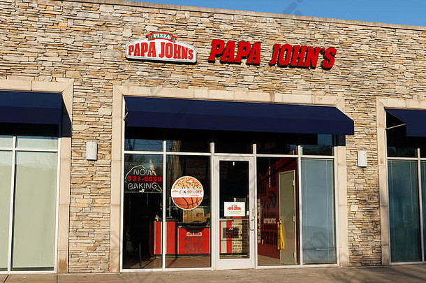 辛辛那提约2月爸爸约翰的外卖披萨餐厅爸爸约翰的最大外卖披萨交付链磨破
