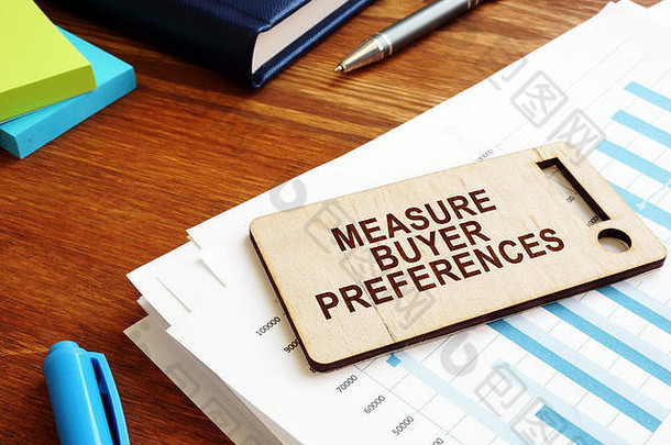 测量买家首选项标志行为研究办公室桌子上
