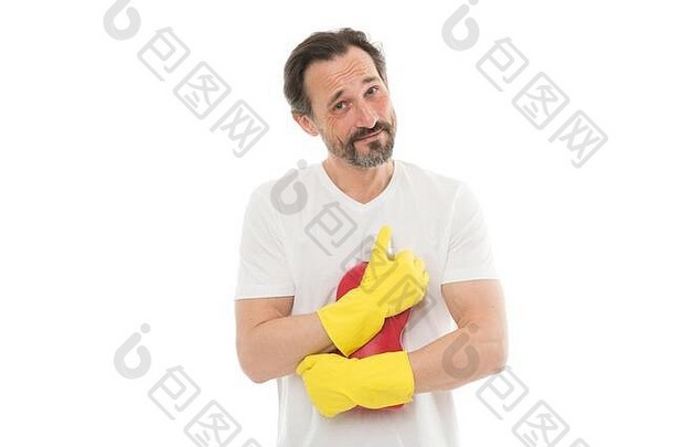 质量清洁工统一的有胡子的男人。女佣成熟的男人。黄色的橡胶手套本科更清洁的享受做家务洗机手洗洗粉洗涤剂