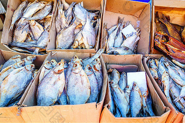 干咸鱼农民市场皮亚季戈尔斯克俄罗斯