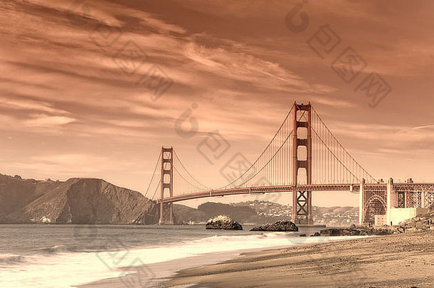 美国加州三旧金山贝克的海滩金门桥