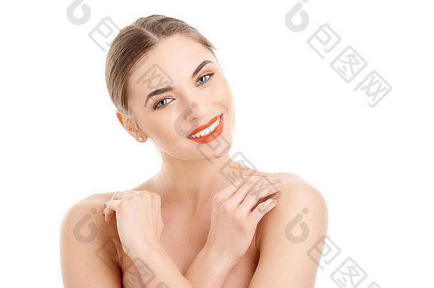 美丽的年轻的女人完美的皮肤露出牙齿的微笑相机站孤立的白色背景