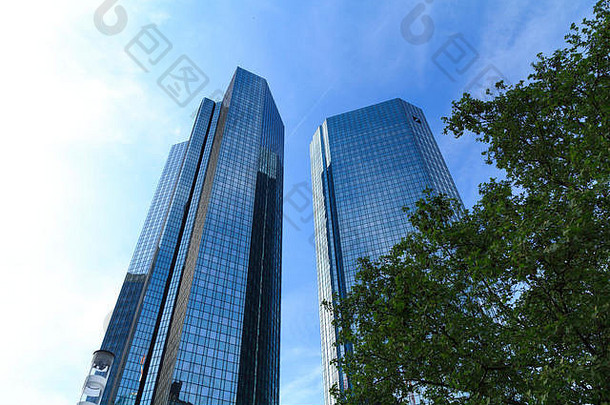德意志银行总部塔现代摩天大楼中心法兰克福德国
