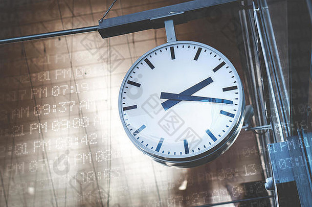 时间管理调度概念模拟时钟包围数字时间代码