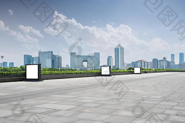 城市景观天际线南京空砖地板上太阳