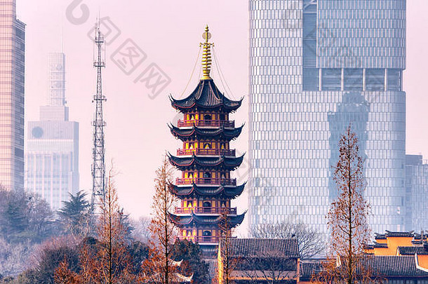 传奇医学佛宝塔jiming寺庙城市南京位于江苏省中国