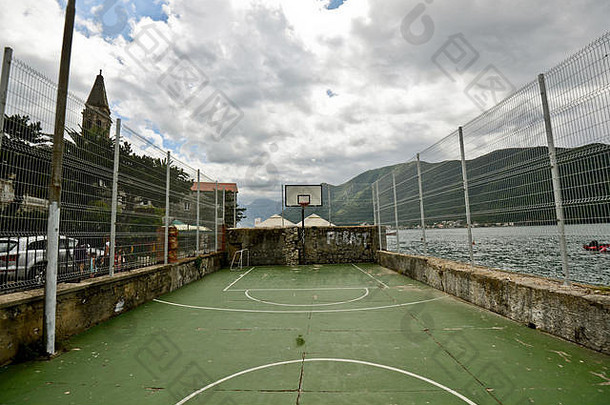 篮球操场上Perast黑山共和国