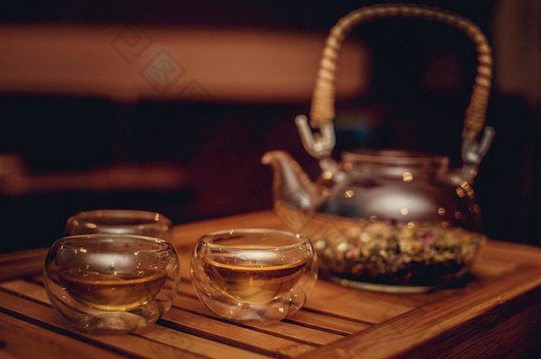 茶壶草本植物杯
