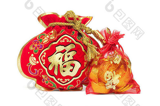 中国人一年礼物袋黄金锭白色背景