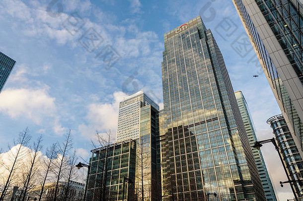 伦敦英格兰1月主要天空景观金丝雀码头框架加拿大广场花旗建筑