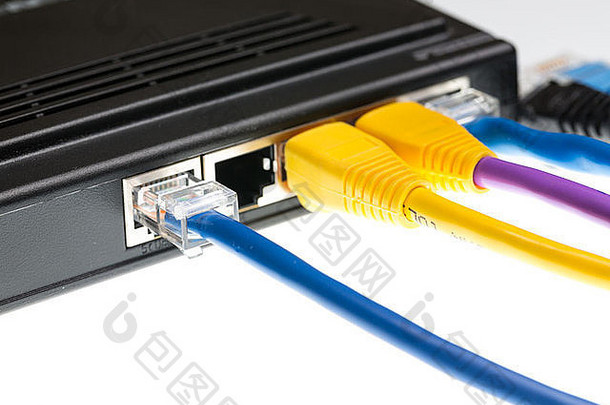 电脑电缆连接互联网局域网猫电缆