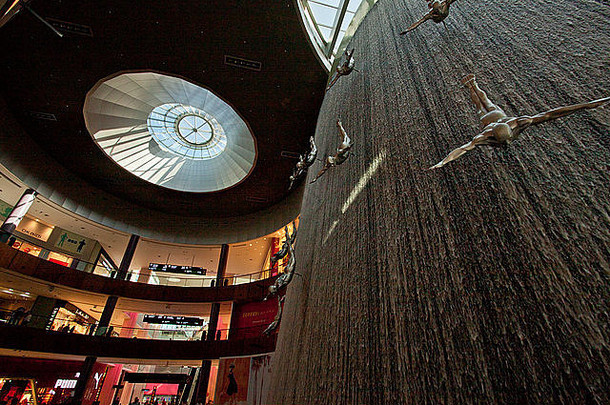 迪拜购物购物中心瀑布