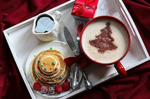 圣诞节早餐托盘煎饼<strong>咖啡</strong>巧克力除尘