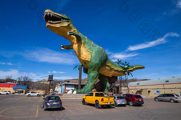 德拉姆黑勒阿尔伯塔省加拿大4月世界最大恐龙恐龙资本世界旅行阿尔伯塔省历史小镇旅游博物馆假期点感兴趣历史