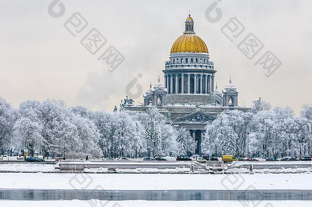 圣以撒的大教堂冬天圣彼得堡俄罗斯