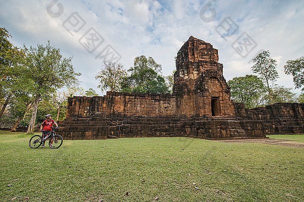 骑自行车Mueang唱历史公园北泰国